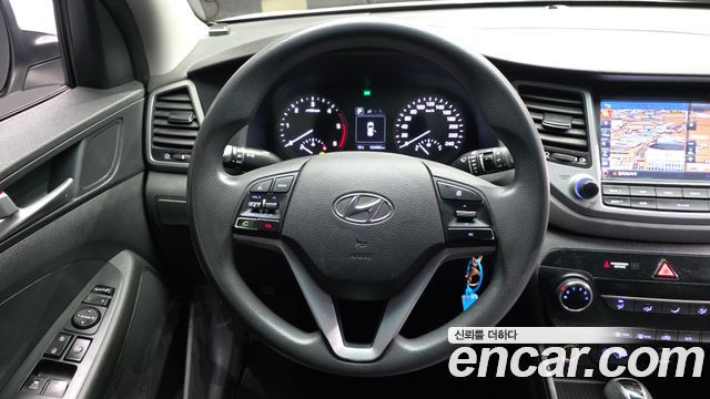 Hyundai Tucson Diesel 1.7 2WD Style 2018 — фото 13