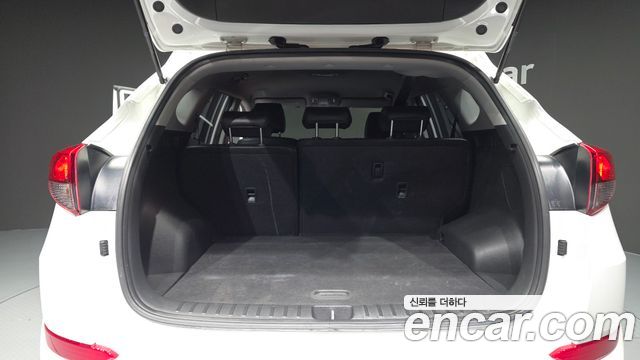 Hyundai Tucson Diesel 1.7 2WD Style 2018 — фото 20