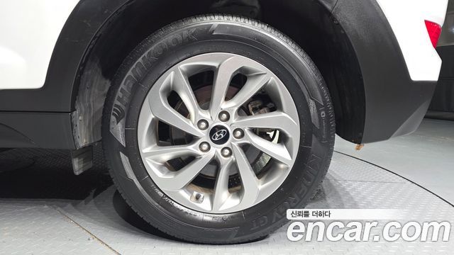 Hyundai Tucson Diesel 1.7 2WD Style 2018 — фото 21