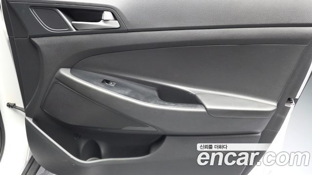 Hyundai Tucson Diesel 1.7 2WD Style 2018 — фото 24