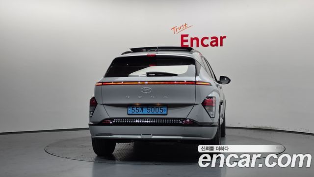 Hyundai Kona Electric (SX2) Long Range Premium 2024 — фото 4