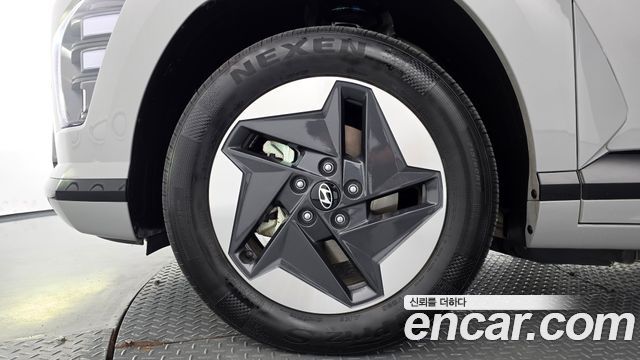 Hyundai Kona Electric (SX2) Long Range Premium 2024 — фото 5