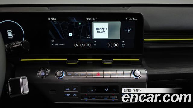 Hyundai Kona Electric (SX2) Long Range Premium 2024 — фото 17