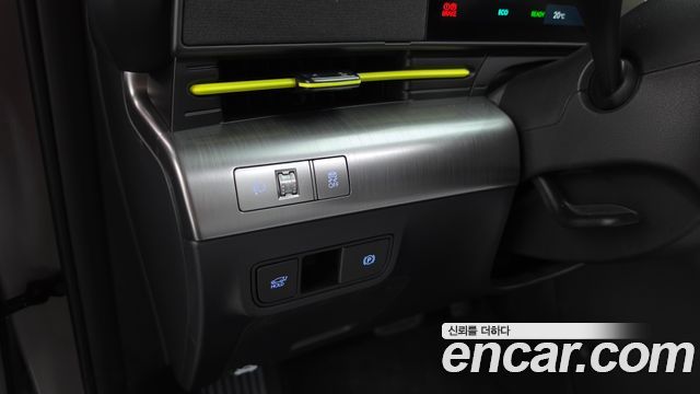 Hyundai Kona Electric (SX2) Long Range Premium 2024 — фото 35