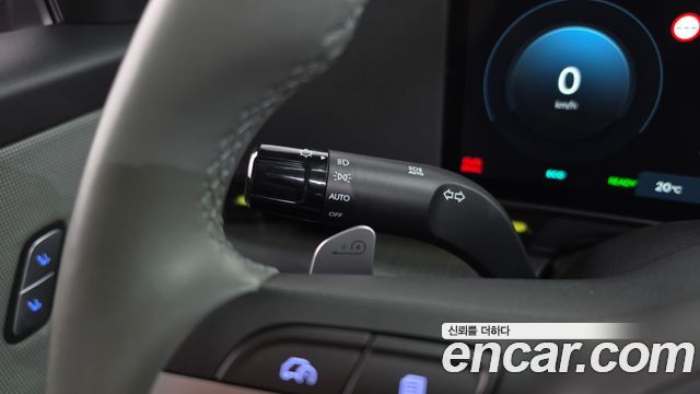 Hyundai Kona Electric (SX2) Long Range Premium 2024 — фото 39