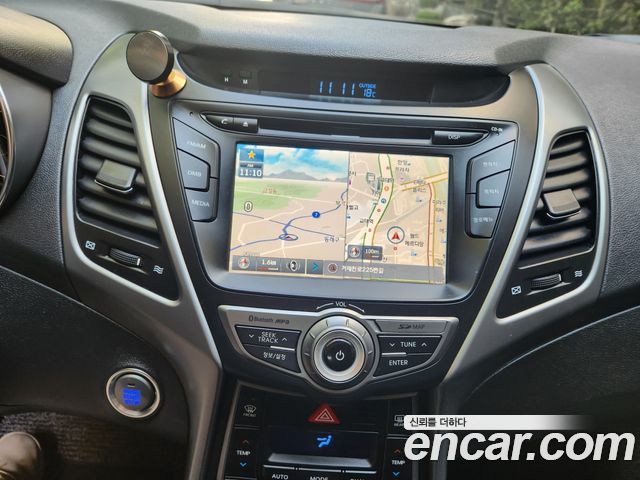 Hyundai Avante 1.6 GDi Modern Standard 2014 — фото 8