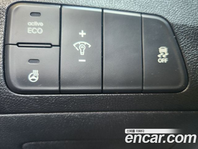 Hyundai Avante 1.6 GDi Modern Standard 2014 — фото 17