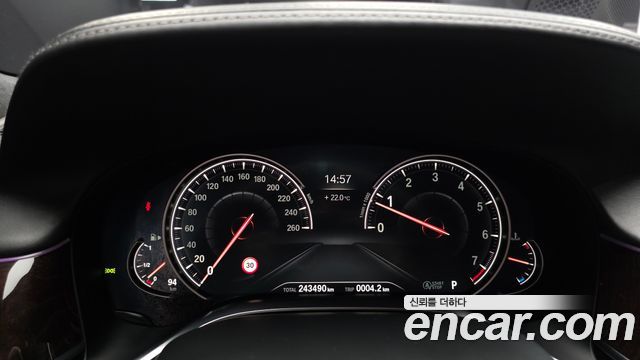 BMW 7 Series (G11) 750Li xDrive Prestige 2016 — фото 8