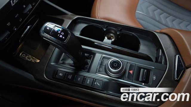 Maserati Levante 3.0 AWD GranLusso 2021 — фото 9