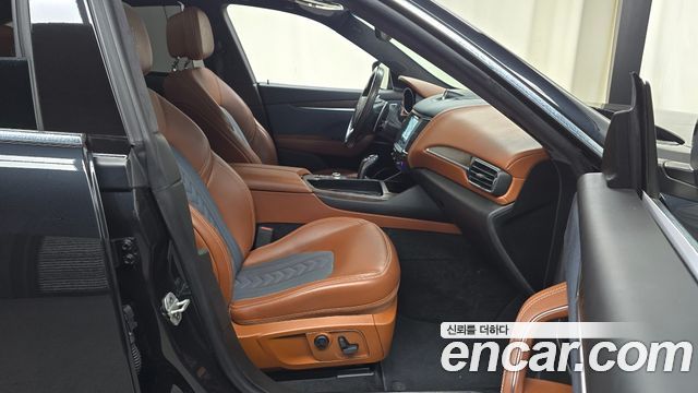 Maserati Levante 3.0 AWD GranLusso 2021 — фото 26
