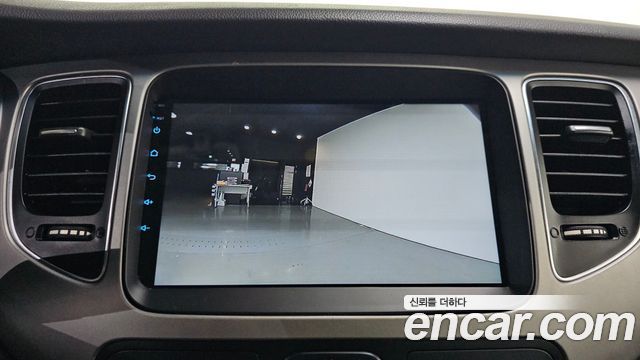 Kia Carens 2.0 LPi Luxury 2014 — фото 23