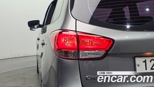 Kia Carens 2.0 LPi Luxury 2014 — фото 29
