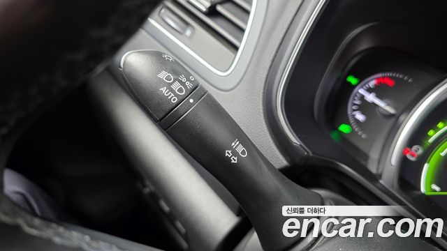 Renault Korea QM6 2.0 LPe LE 2WD 2024 — фото 28