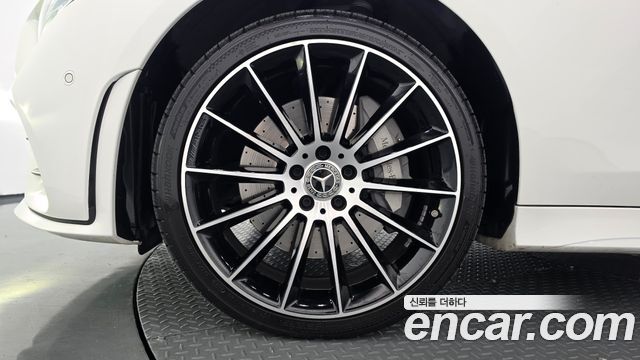 Mercedes-Benz CLS-Class (C257) CLS450 4MATIC AMG Line 2020 — фото 5