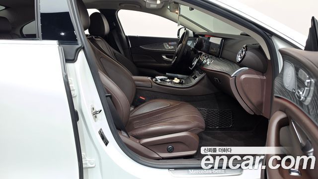 Mercedes-Benz CLS-Class (C257) CLS450 4MATIC AMG Line 2020 — фото 26