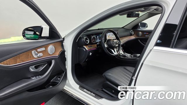 Mercedes-Benz E-Class (W213) E300 4MATIC Exclusive 2019 — фото 10