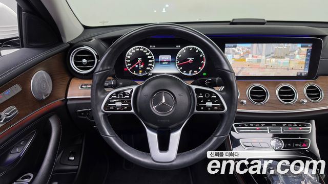 Mercedes-Benz E-Class (W213) E300 4MATIC Exclusive 2019 — фото 13