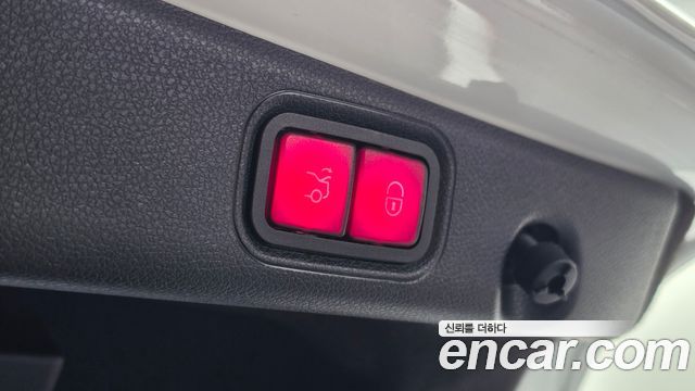 Mercedes-Benz E-Class (W213) E300 4MATIC Exclusive 2019 — фото 20