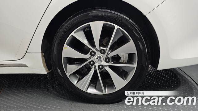 Kia K5 (II) 2.0 MX Prestige 2016 — фото 27
