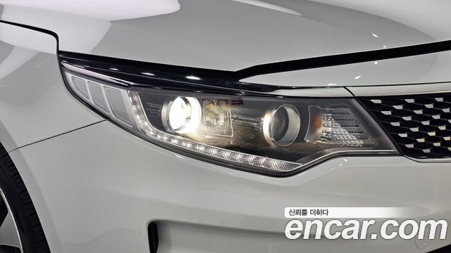 Kia K5 (II) 2.0 MX Prestige 2016 — фото 28