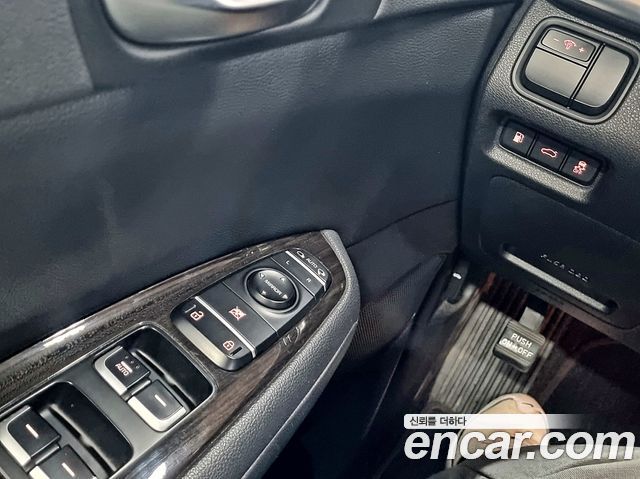 Kia K5 (II) 2.0 MX Prestige 2016 — фото 46