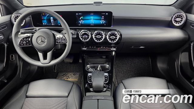 Mercedes-Benz A-Class (W177) A250 4MATIC Sedan 2020 — фото 7