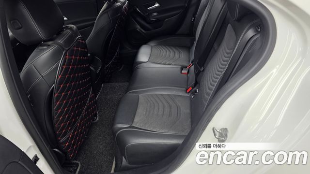 Mercedes-Benz A-Class (W177) A250 4MATIC Sedan 2020 — фото 26