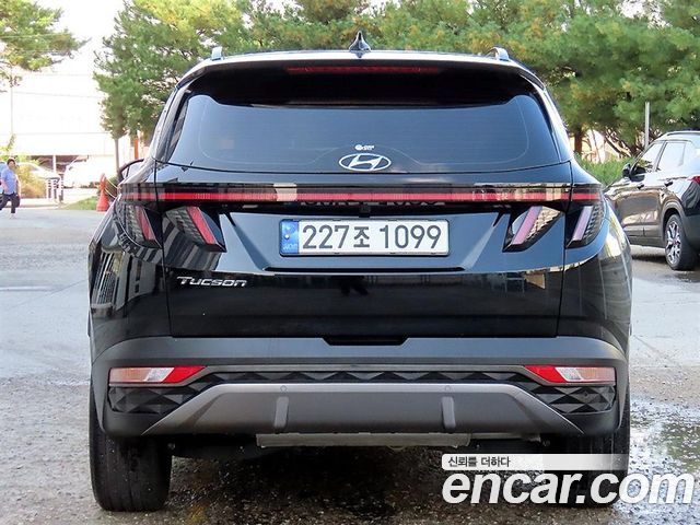 Hyundai Tucson Hybrid (NX4) Inspiration 2WD 2023 — фото 4
