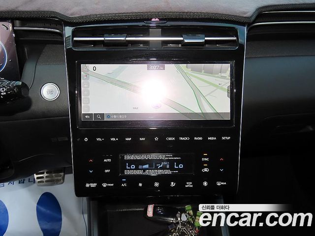 Hyundai Tucson Hybrid (NX4) Inspiration 2WD 2023 — фото 16
