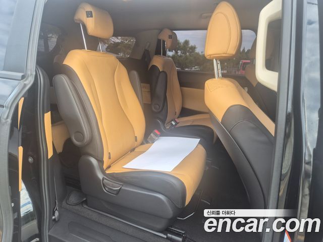 Kia Carnival (IV) Diesel 9-Seater Prestige 2022 — фото 9