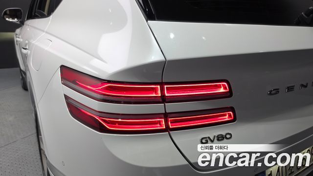 Genesis GV80 2.5T Gasoline AWD 2022 — фото 23