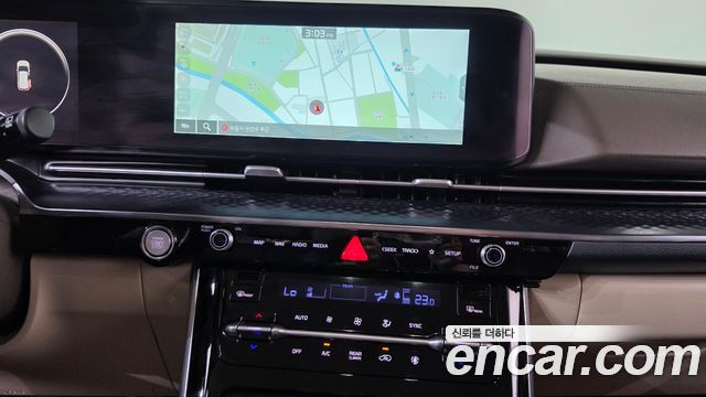 Kia Carnival (IV) Gasoline 9-seater Limousine(Special vehicle) 2022 — фото 13