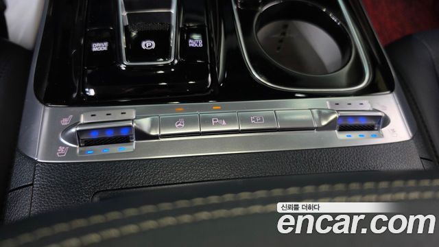 Kia Carnival (IV) Gasoline 9-seater Limousine(Special vehicle) 2022 — фото 16