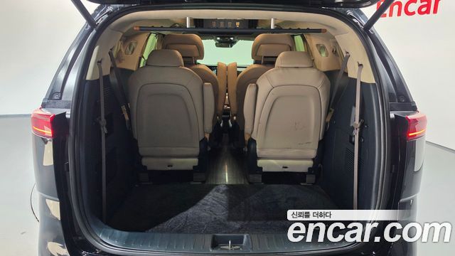 Kia Carnival (IV) Gasoline 9-seater Limousine(Special vehicle) 2022 — фото 20