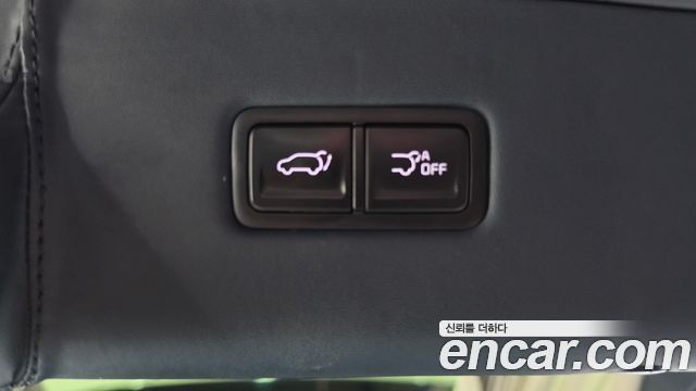 Kia Carnival (IV) Gasoline 9-seater Limousine(Special vehicle) 2022 — фото 31