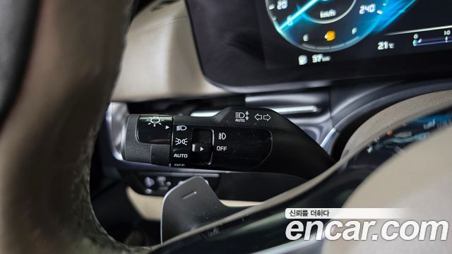 Kia Carnival (IV) Gasoline 9-seater Limousine(Special vehicle) 2022 — фото 36