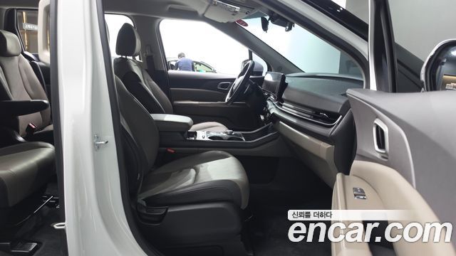 Kia Carnival (IV) Gasoline 9-Seater Prestige 2025 — фото 11