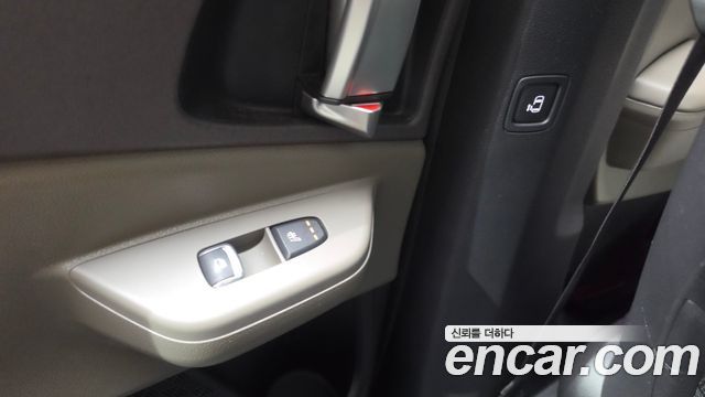 Kia Carnival (IV) Gasoline 9-Seater Prestige 2025 — фото 19