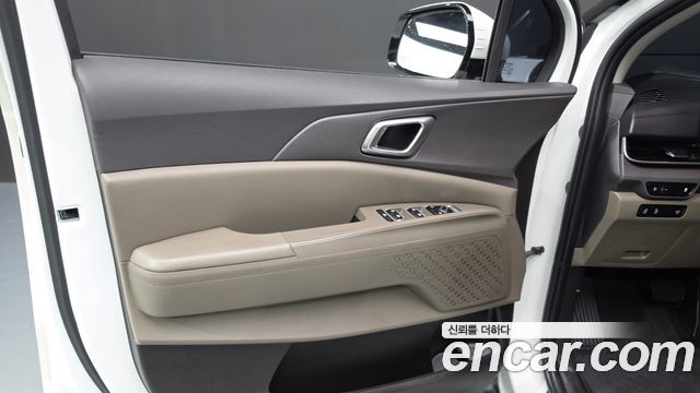 Kia Carnival (IV) Gasoline 9-Seater Prestige 2025 — фото 24