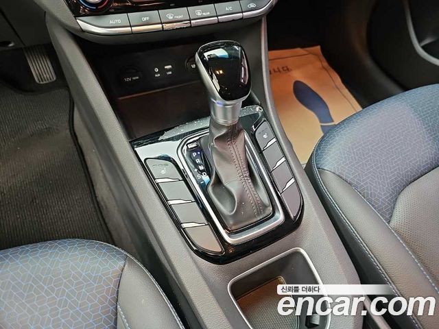 Hyundai Ioniq Hybrid I 2016 — фото 7