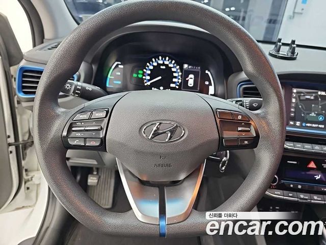 Hyundai Ioniq Hybrid I 2016 — фото 8