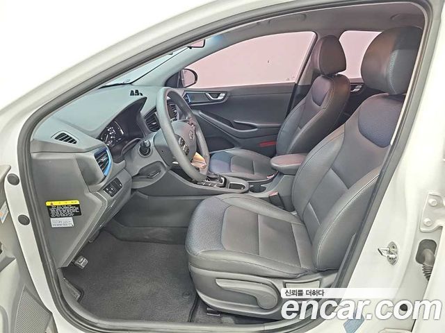 Hyundai Ioniq Hybrid I 2016 — фото 10