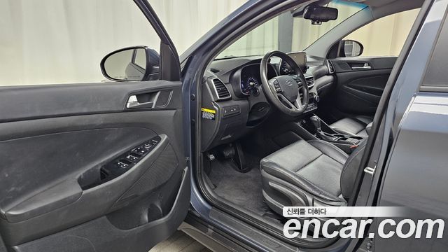 Hyundai Tucson Gasoline 1.6 turbo 2WD Modern 2019 — фото 10