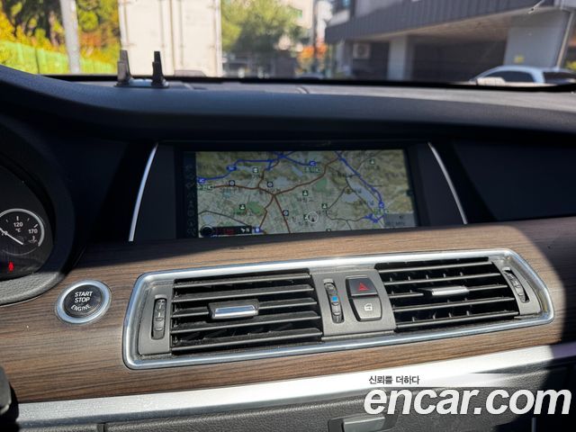 BMW 5 Series GT (F07) GT 2011 — фото 9