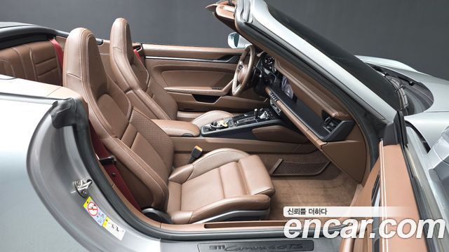 Porsche 911 (992) Carrera 4 GTS Cabriolet 2022 — фото 11
