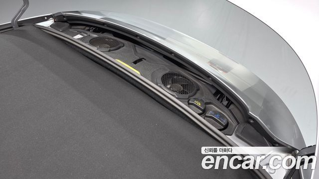 Porsche 911 (992) Carrera 4 GTS Cabriolet 2022 — фото 20