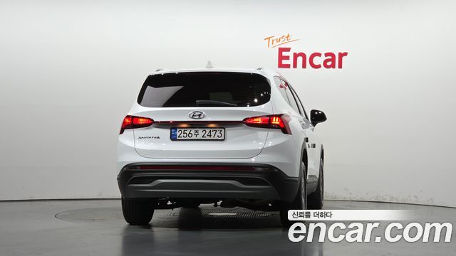 Hyundai Santa Fe HEV 1.6 2WD Exclusive 2023 — фото 4