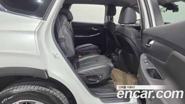 Hyundai Santa Fe HEV 1.6 2WD Exclusive 2023 — фото 11