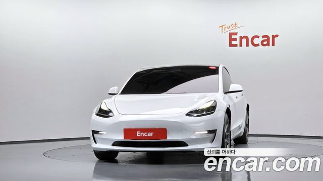 Tesla Model 3 Long Range AWD 2022 — фото 3