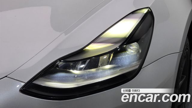 Tesla Model 3 Long Range AWD 2022 — фото 28